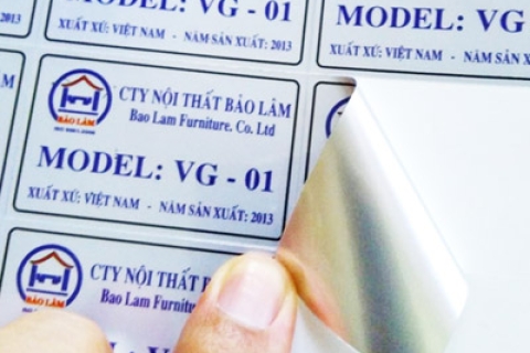 Bí quyết chọn Tem Decal Bạc cho thiết bị điện tử để không bị bong tróc, bay màu