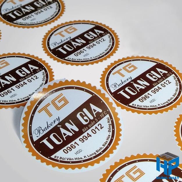 In tem nhãn decal dán bao bì