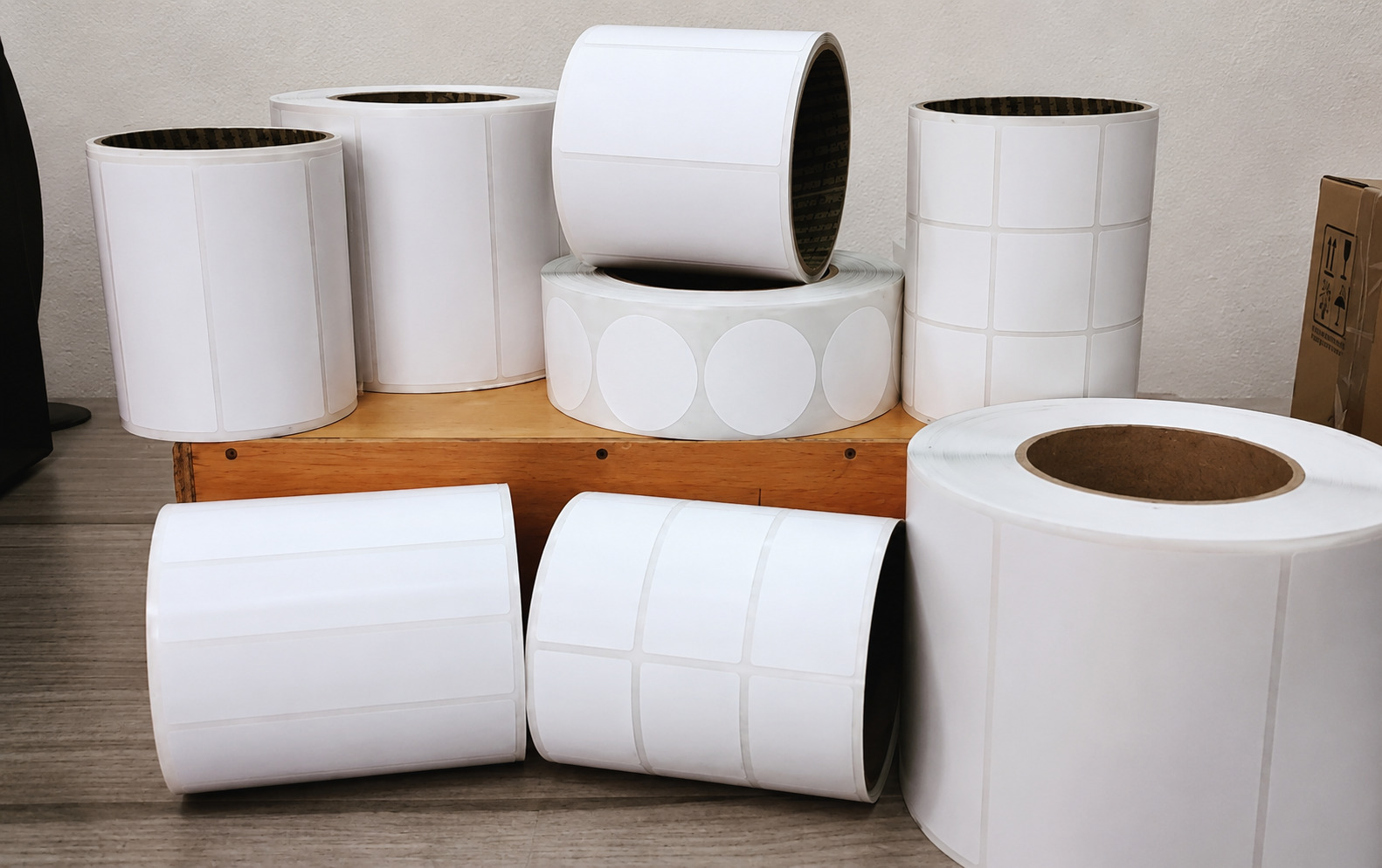 decal nhựa pvc