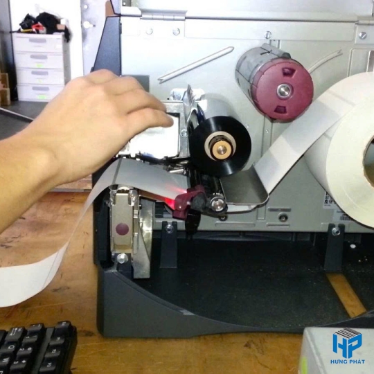 Máy in mã vạch, máy in tem nhãn giá bao nhiêu?